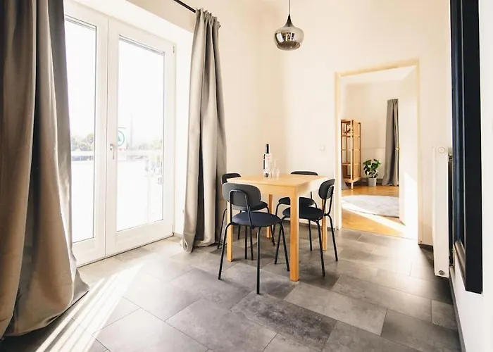 Gemuetliches In Mit Parkplatz Apartamento